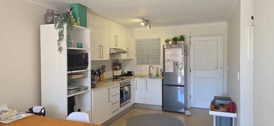 2 Bedroom Property for Sale in Gardens Western Cape